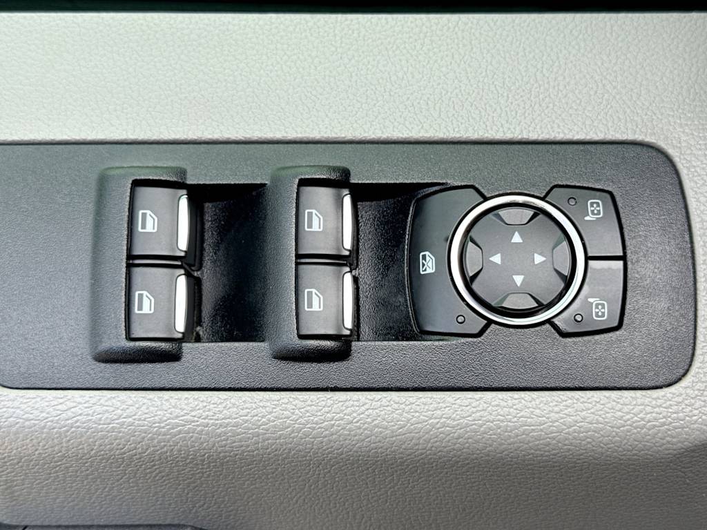 Thumbnail: 2016 Ford F-150 - 25
