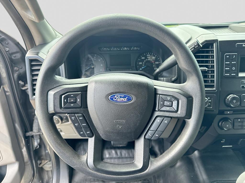 Thumbnail: 2016 Ford F-150 - 13