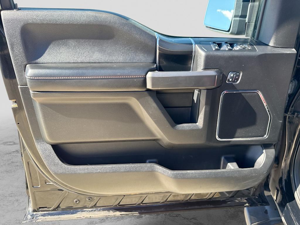 Thumbnail: 2018 Ford F-150 - 33