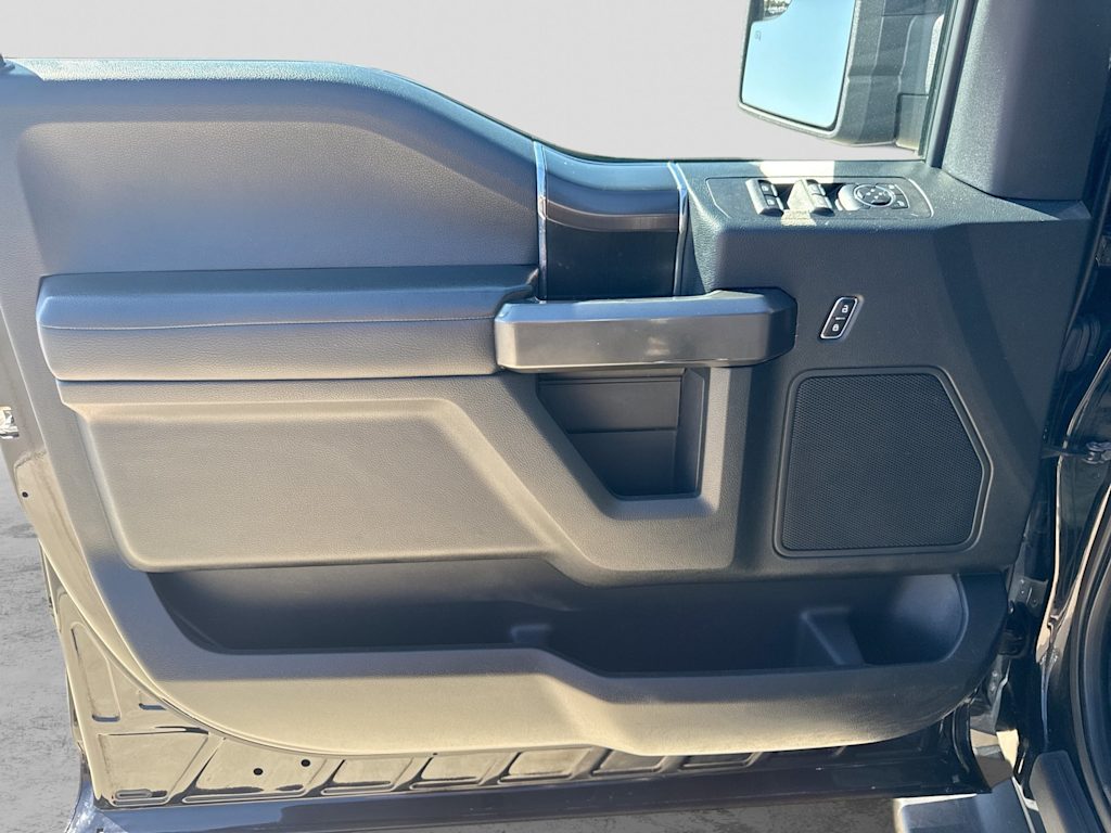 Thumbnail: 2018 Ford F-150 - 33