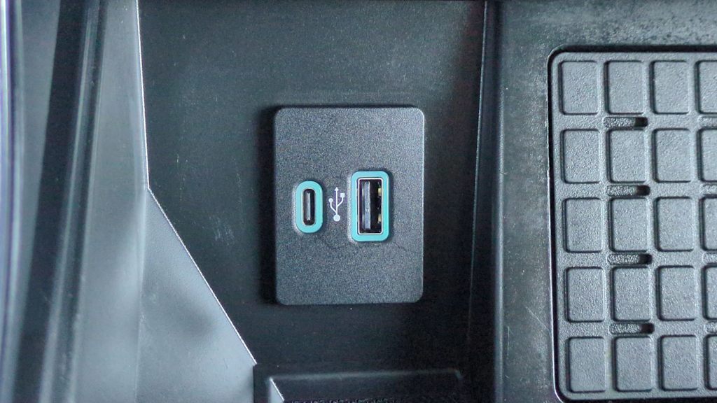 Thumbnail: 2023 Ford F-150 - 32