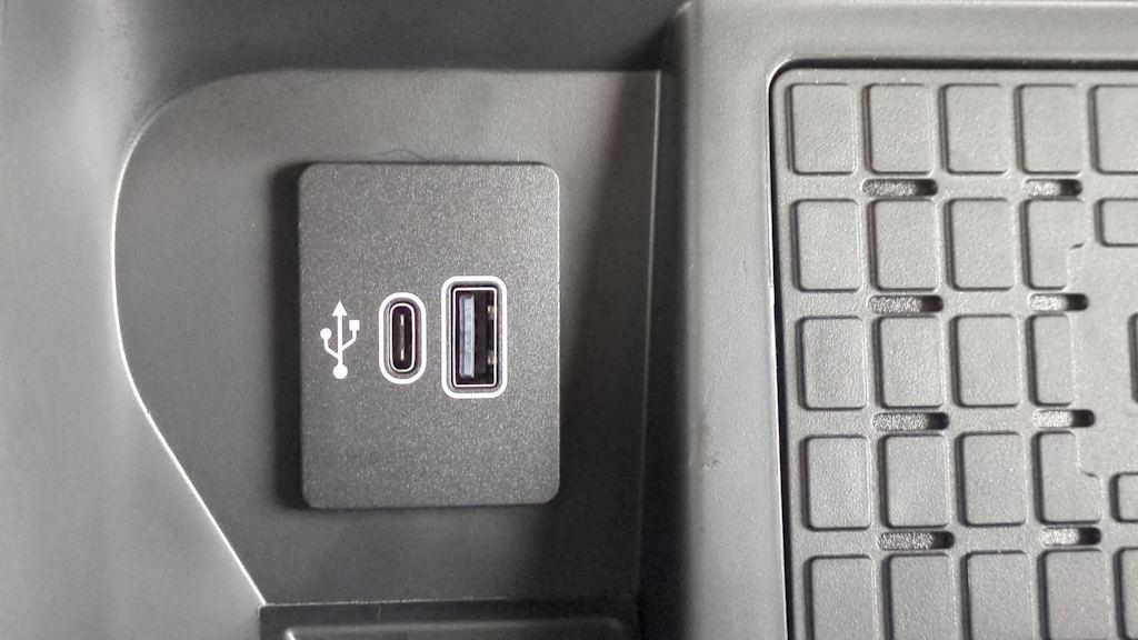 Thumbnail: 2025 Ford F-150 - 19