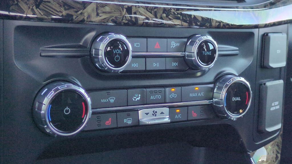 Thumbnail: 2025 Ford F-150 - 34