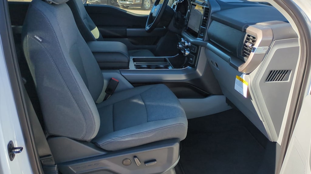 Thumbnail: 2025 Ford F-150 - 11