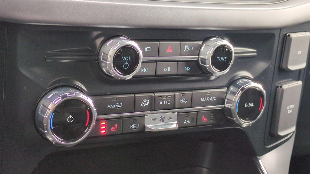 Thumbnail: 2025 Ford F-150 - 33