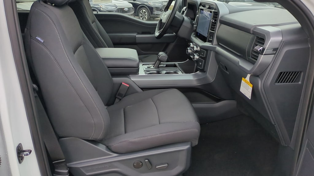 Thumbnail: 2025 Ford F-150 - 27