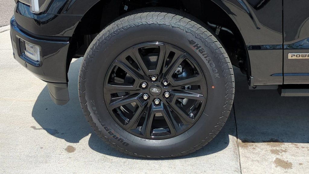 Thumbnail: 2025 Ford F-150 - 8