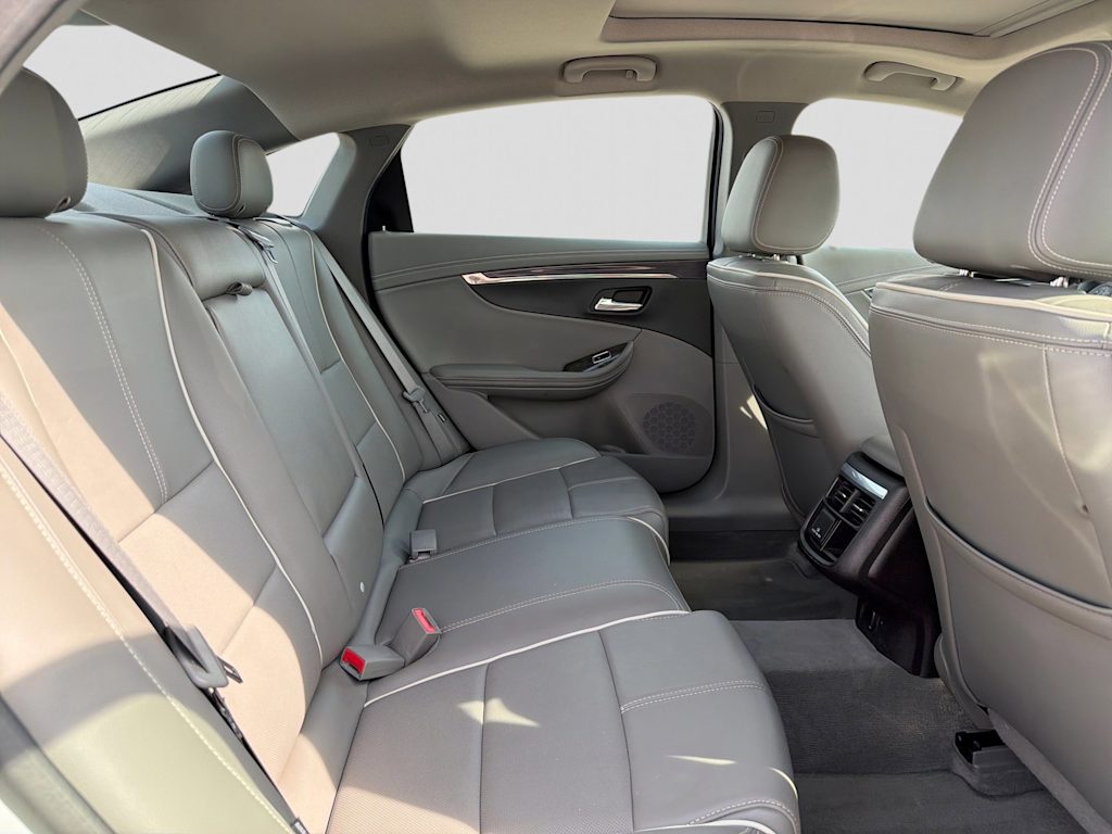 Thumbnail: 2015 Chevrolet Impala - 26