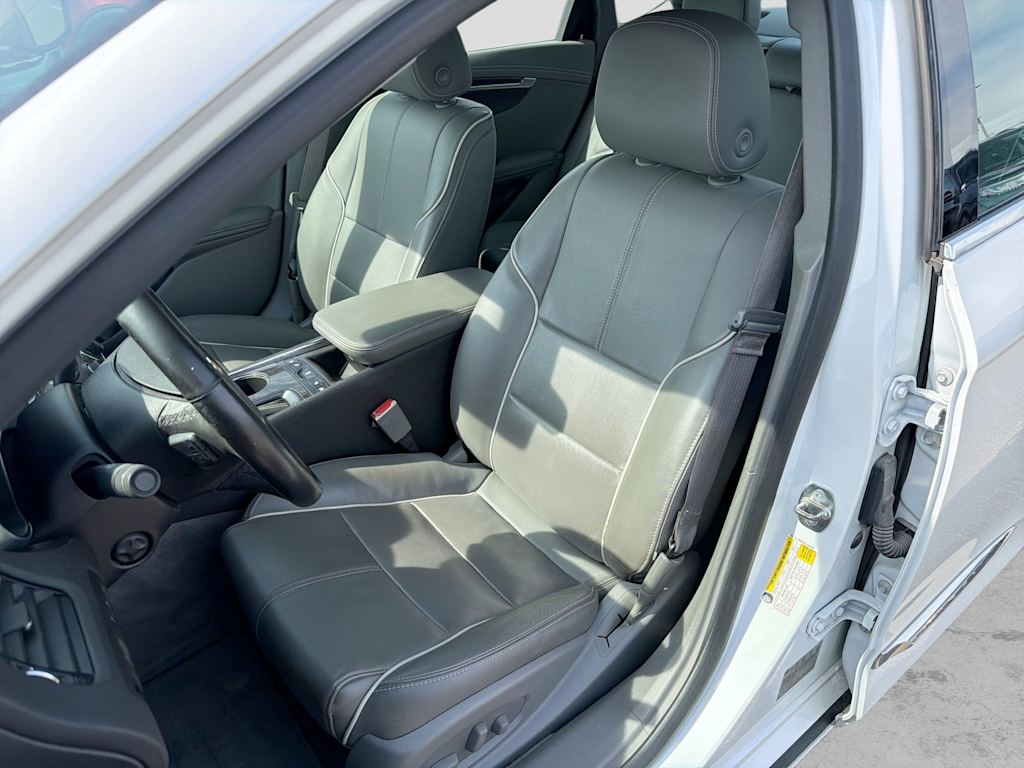 Thumbnail: 2015 Chevrolet Impala - 12