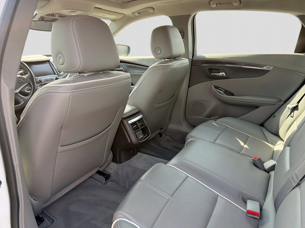 Thumbnail: 2015 Chevrolet Impala - 13
