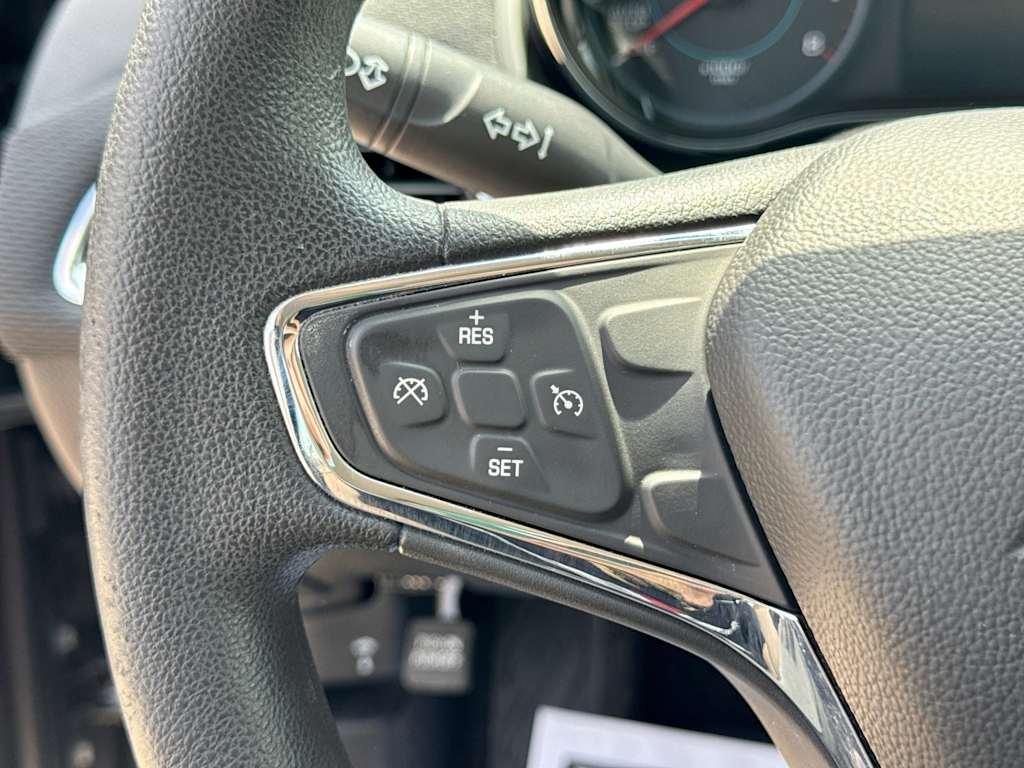 Thumbnail: 2018 Chevrolet Cruze - 28