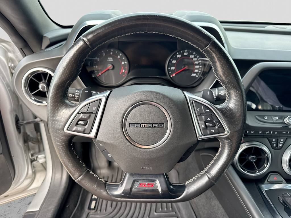 Thumbnail: 2019 Chevrolet Camaro - 12