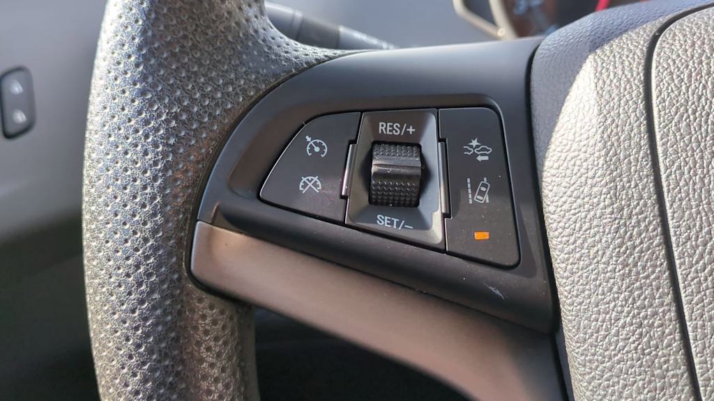 Thumbnail: 2016 Chevrolet Sonic - 25