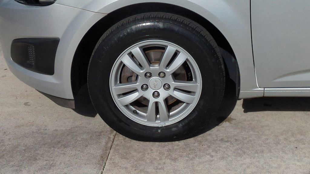 Thumbnail: 2016 Chevrolet Sonic - 8