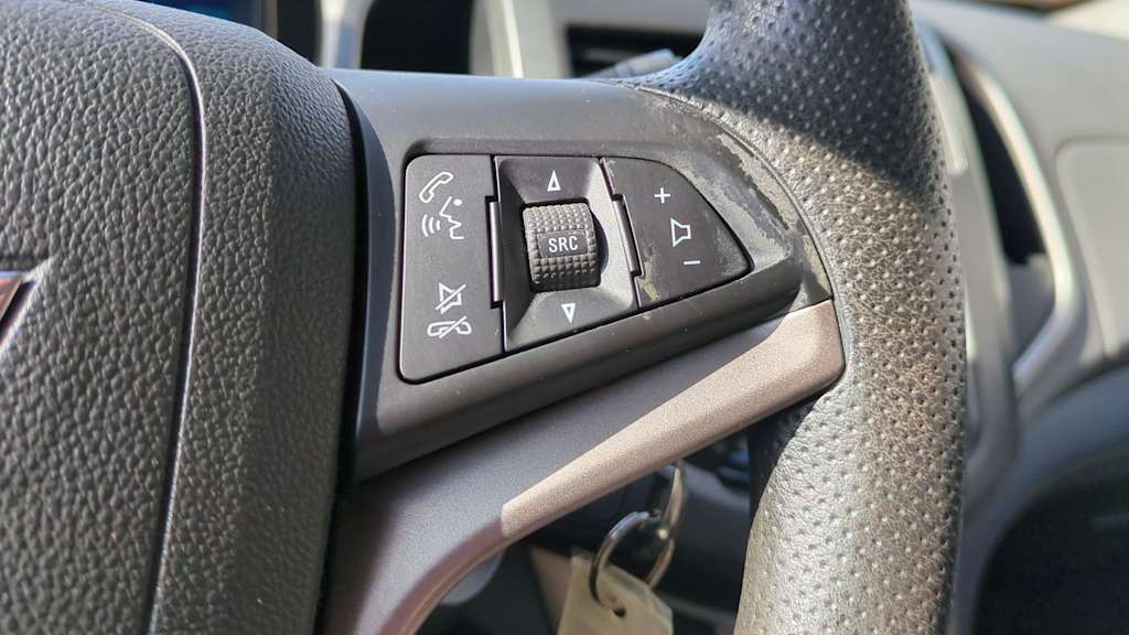 Thumbnail: 2016 Chevrolet Sonic - 26