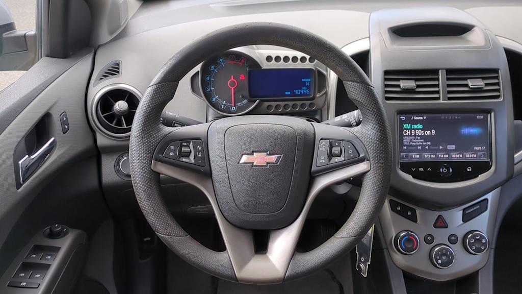 Thumbnail: 2016 Chevrolet Sonic - 10