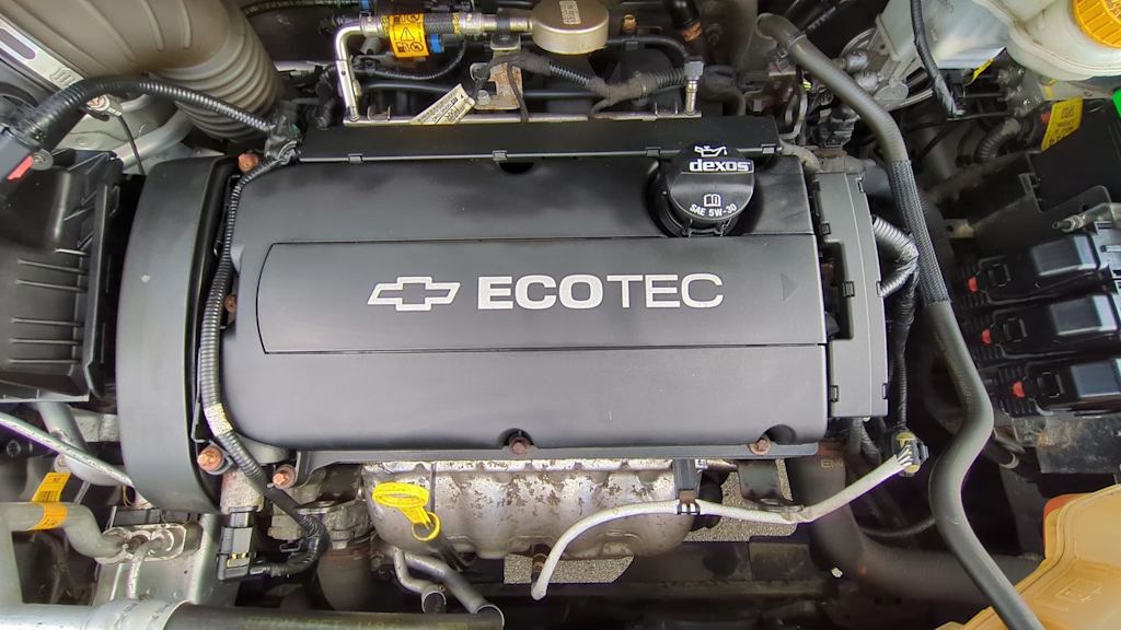 Thumbnail: 2016 Chevrolet Sonic - 9