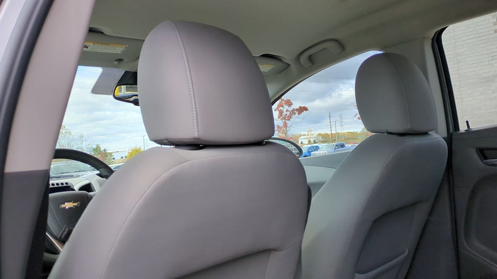 Thumbnail: 2016 Chevrolet Sonic - 12