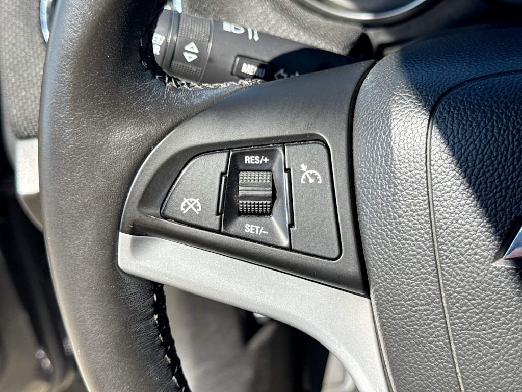 Thumbnail: 2014 Chevrolet Cruze - 27