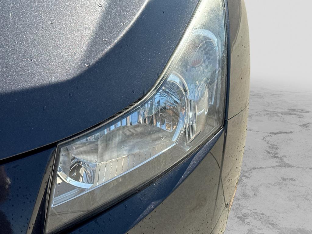 Thumbnail: 2014 Chevrolet Cruze - 22