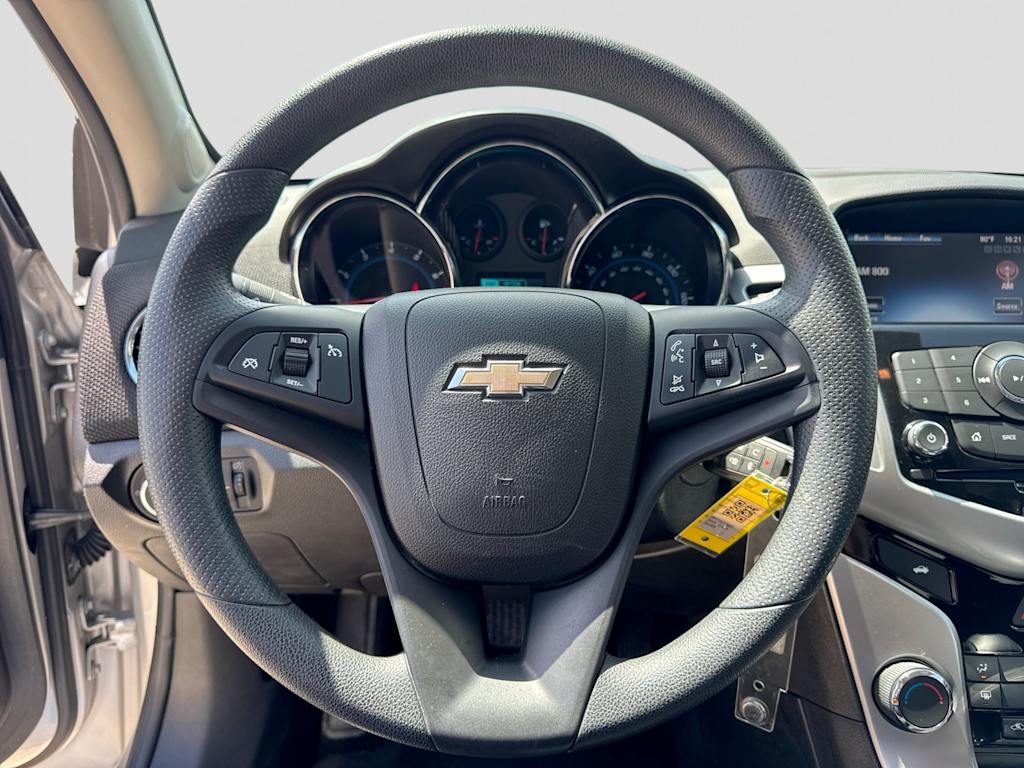 Thumbnail: 2015 Chevrolet Cruze - 12