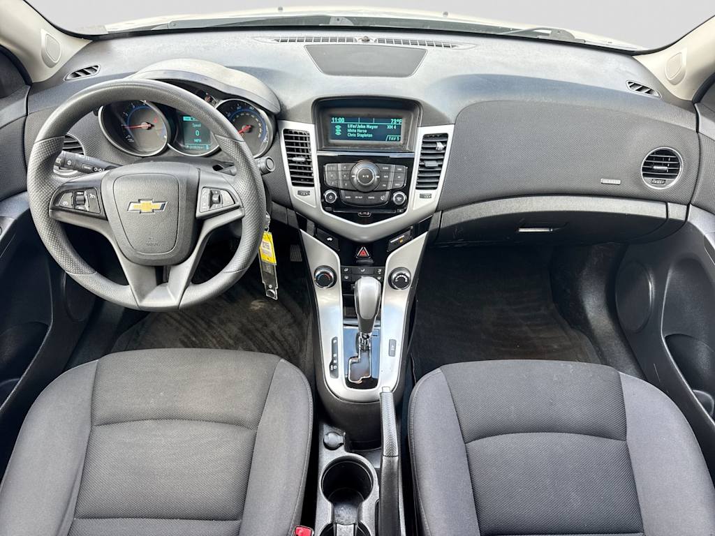 Thumbnail: 2016 Chevrolet Cruze - 9