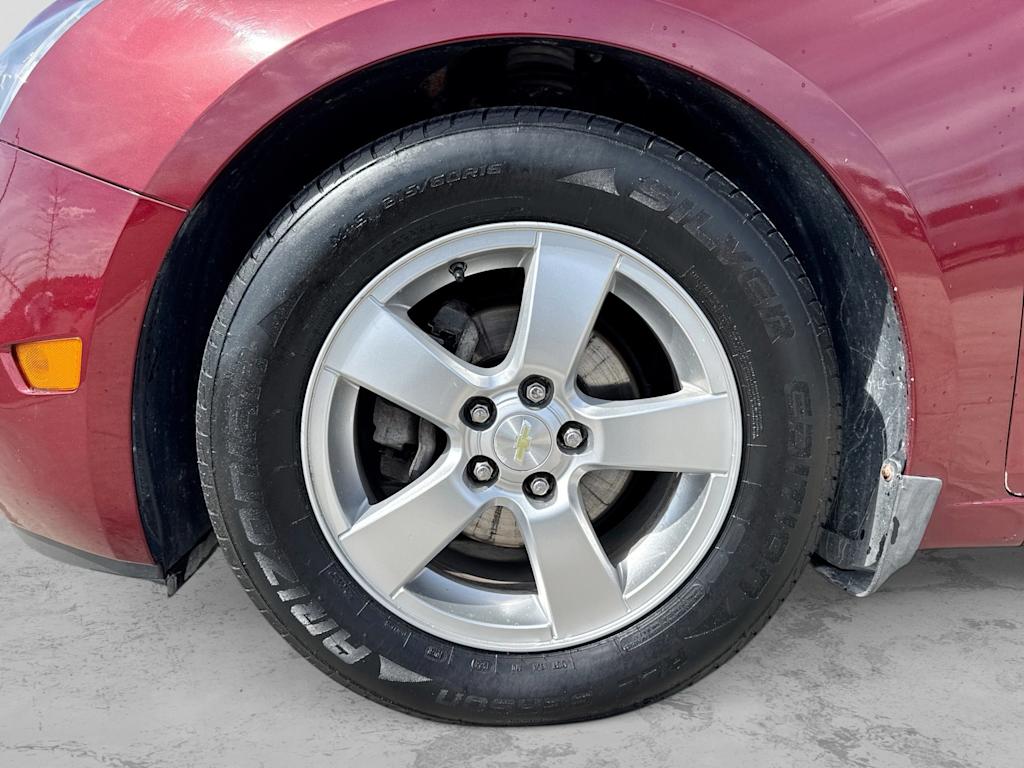 Thumbnail: 2015 Chevrolet Cruze - 8