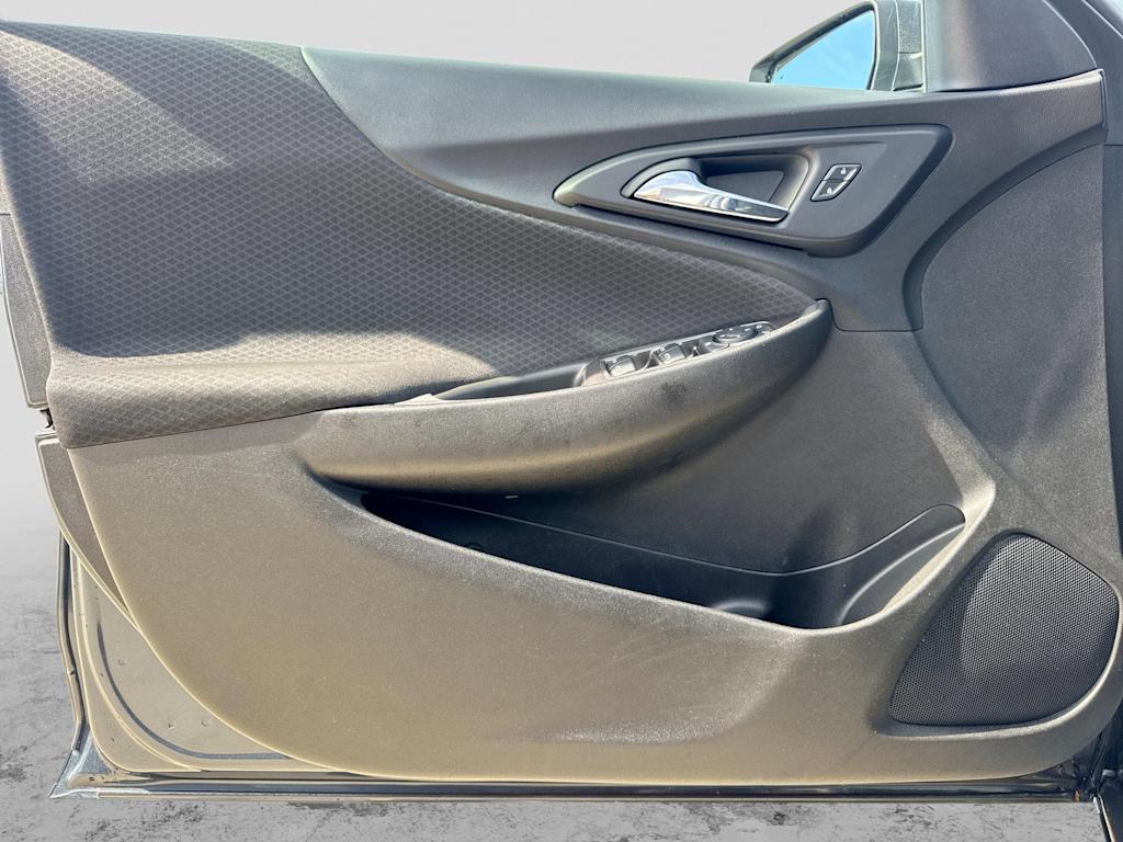 Thumbnail: 2019 Chevrolet Malibu - 34