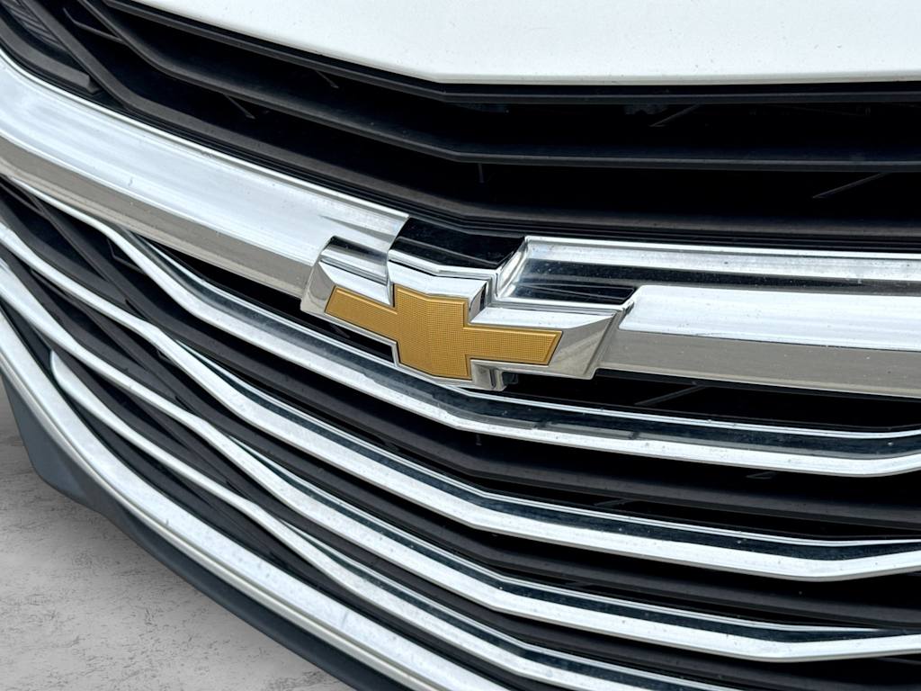 Thumbnail: 2019 Chevrolet Malibu - 7