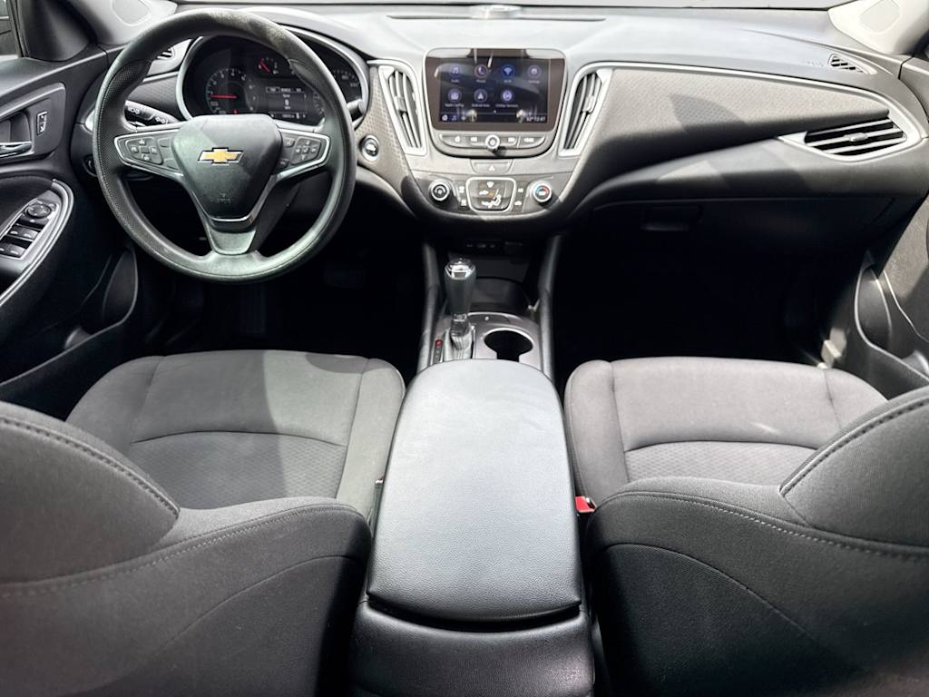 Thumbnail: 2019 Chevrolet Malibu - 9