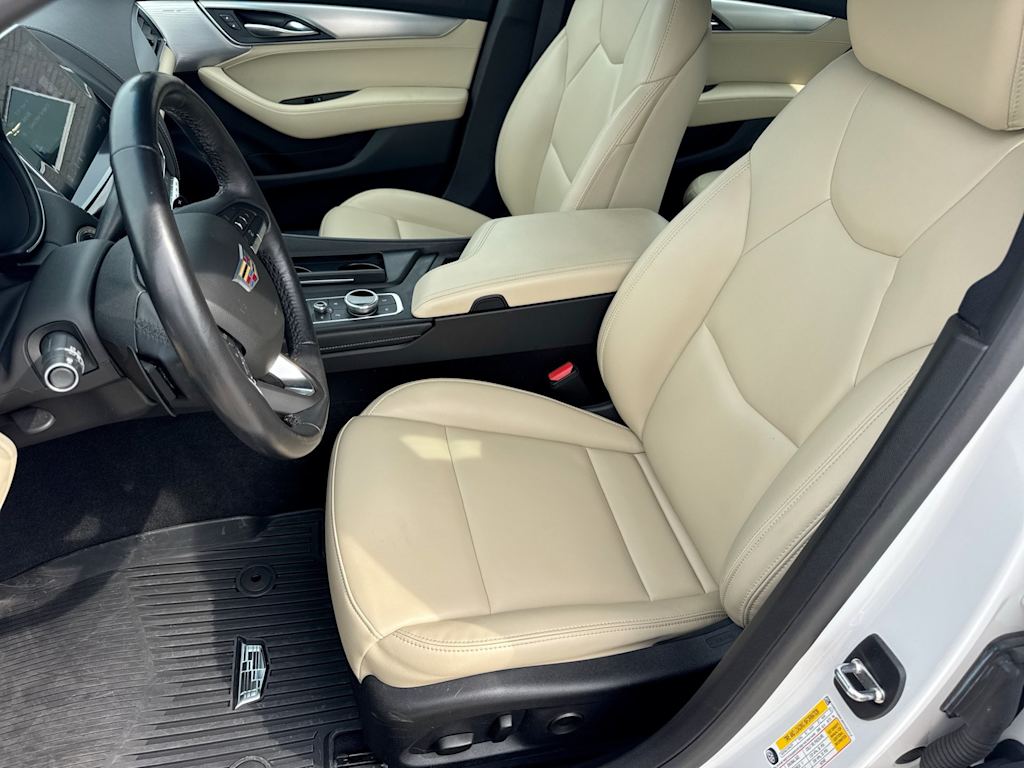 Thumbnail: 2024 Cadillac CT5 - 9