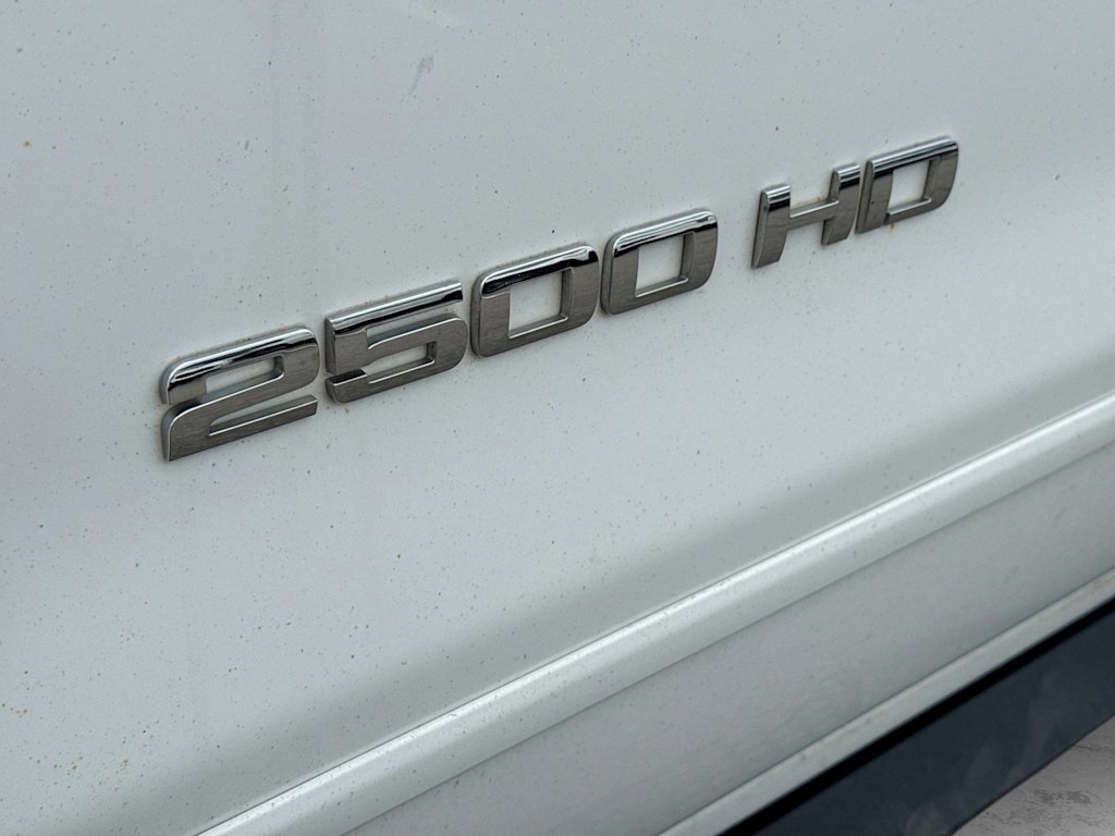 Thumbnail: 2019 Chevrolet Silverado 2500 - 18