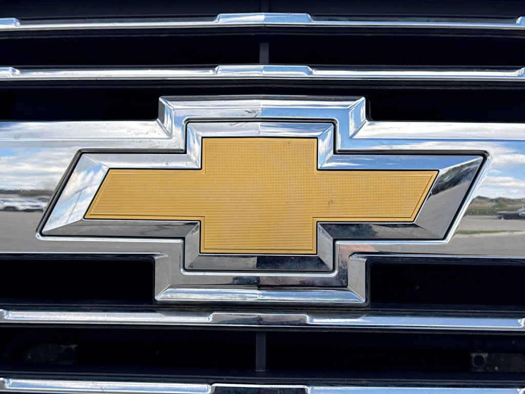 Thumbnail: 2015 Chevrolet Silverado 2500 - 23