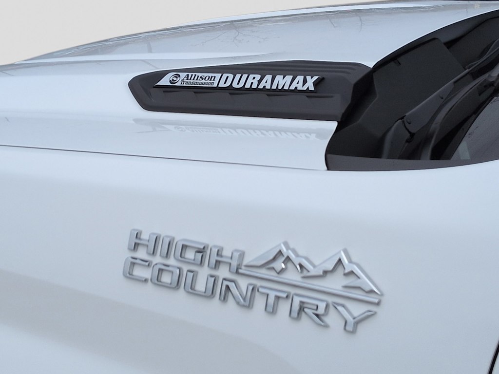 Thumbnail: 2021 Chevrolet Silverado 2500 - 24