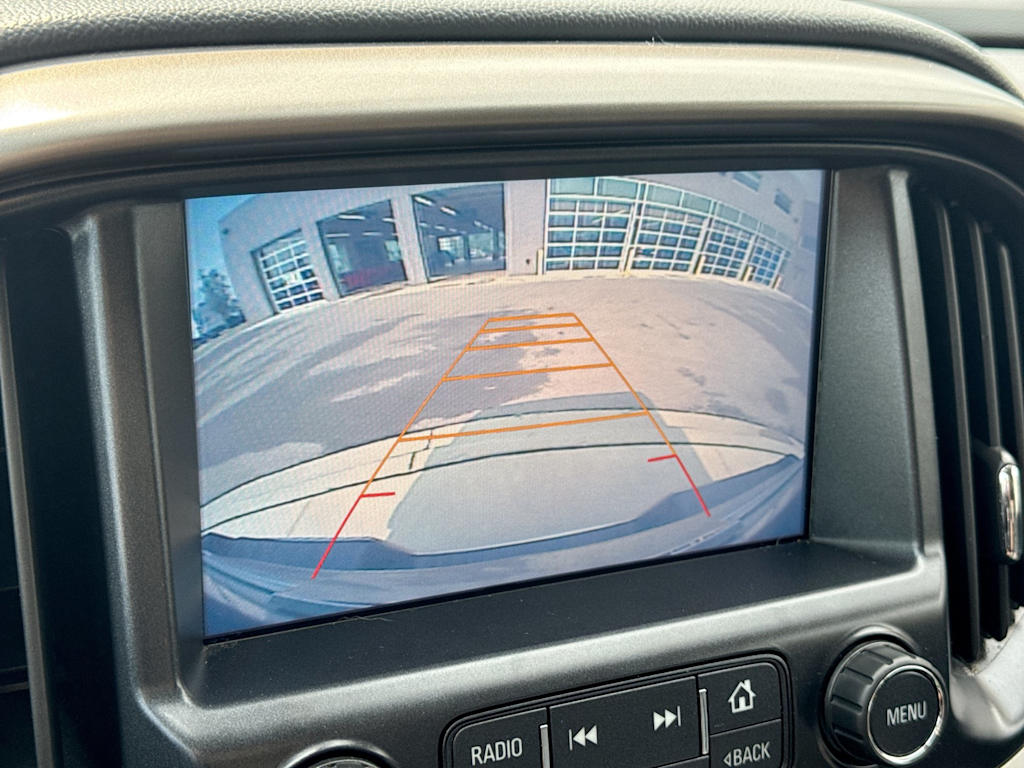 Thumbnail: 2017 Chevrolet Colorado - 32