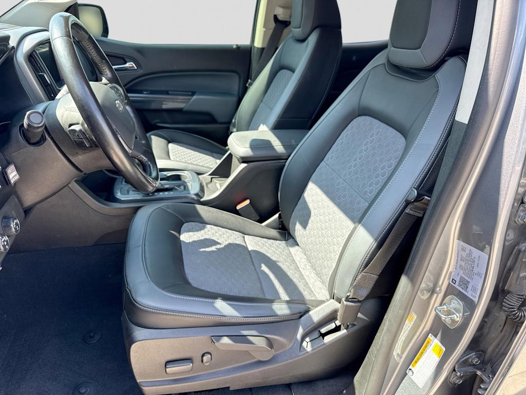 Thumbnail: 2020 Chevrolet Colorado - 10