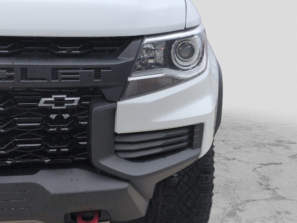 Thumbnail: 2022 Chevrolet Colorado - 24