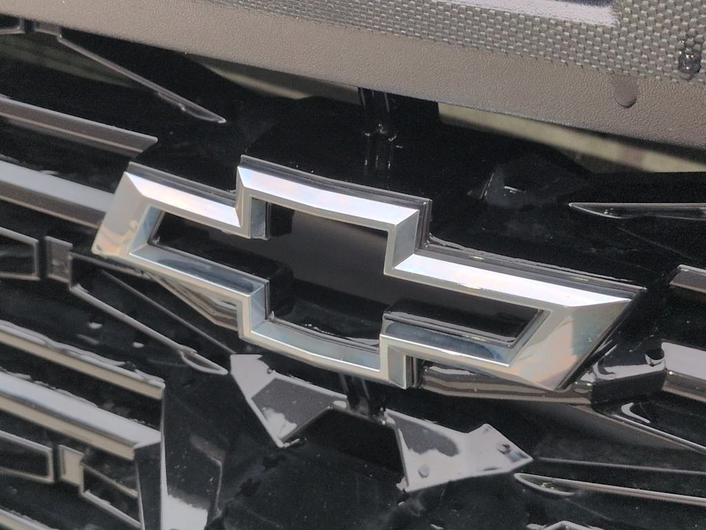 Thumbnail: 2022 Chevrolet Colorado - 7