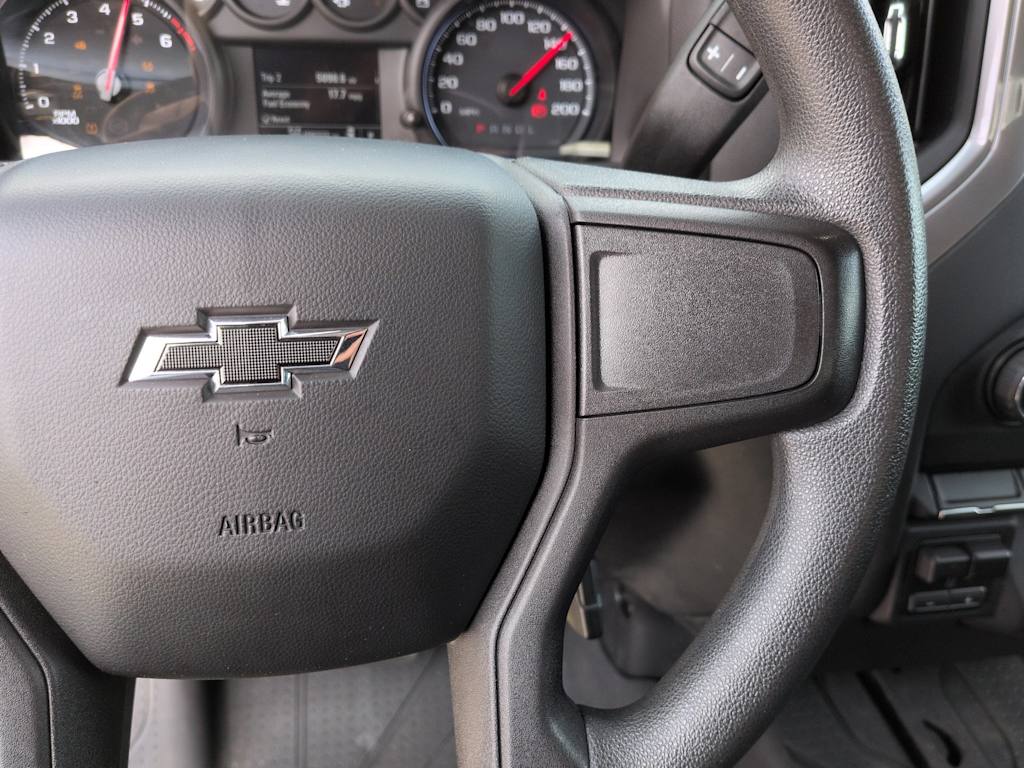 Thumbnail: 2019 Chevrolet Silverado 1500 - 27