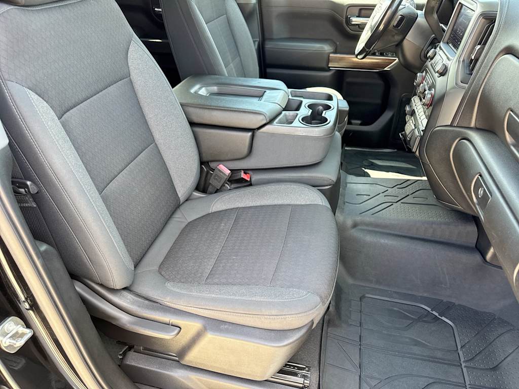 Thumbnail: 2019 Chevrolet Silverado 1500 - 24