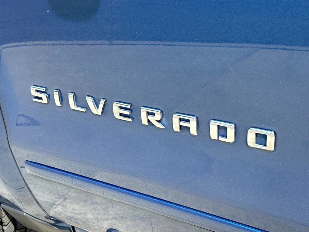 Thumbnail: 2018 Chevrolet Silverado 1500 - 23