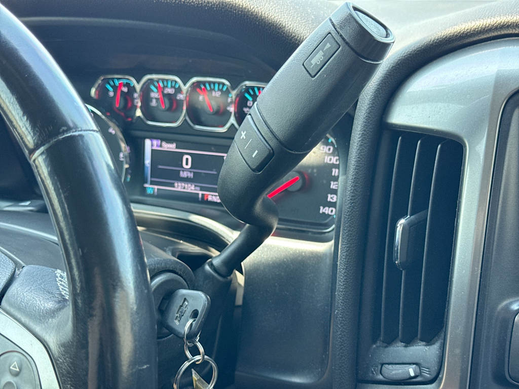 Thumbnail: 2018 Chevrolet Silverado 1500 - 33