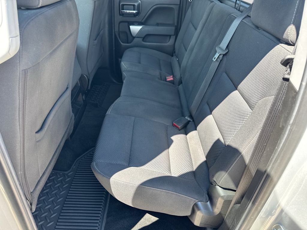 Thumbnail: 2018 Chevrolet Silverado 1500 - 25