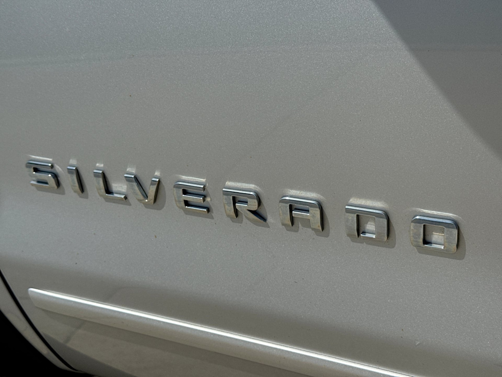 Thumbnail: 2018 Chevrolet Silverado 1500 - 23