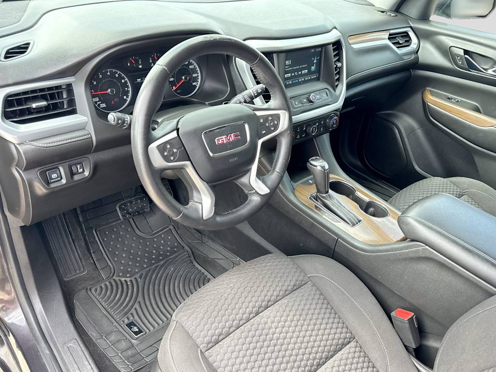 Thumbnail: 2017 GMC Acadia - 2