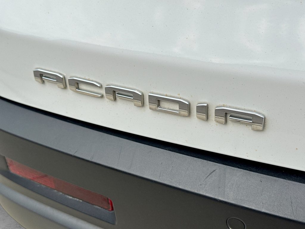 Thumbnail: 2020 GMC Acadia - 23