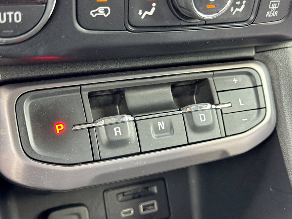 Thumbnail: 2020 GMC Acadia - 37