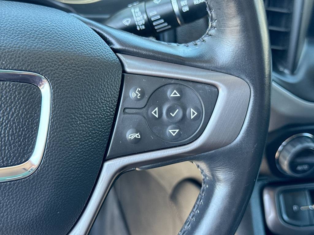 Thumbnail: 2022 GMC Acadia - 32