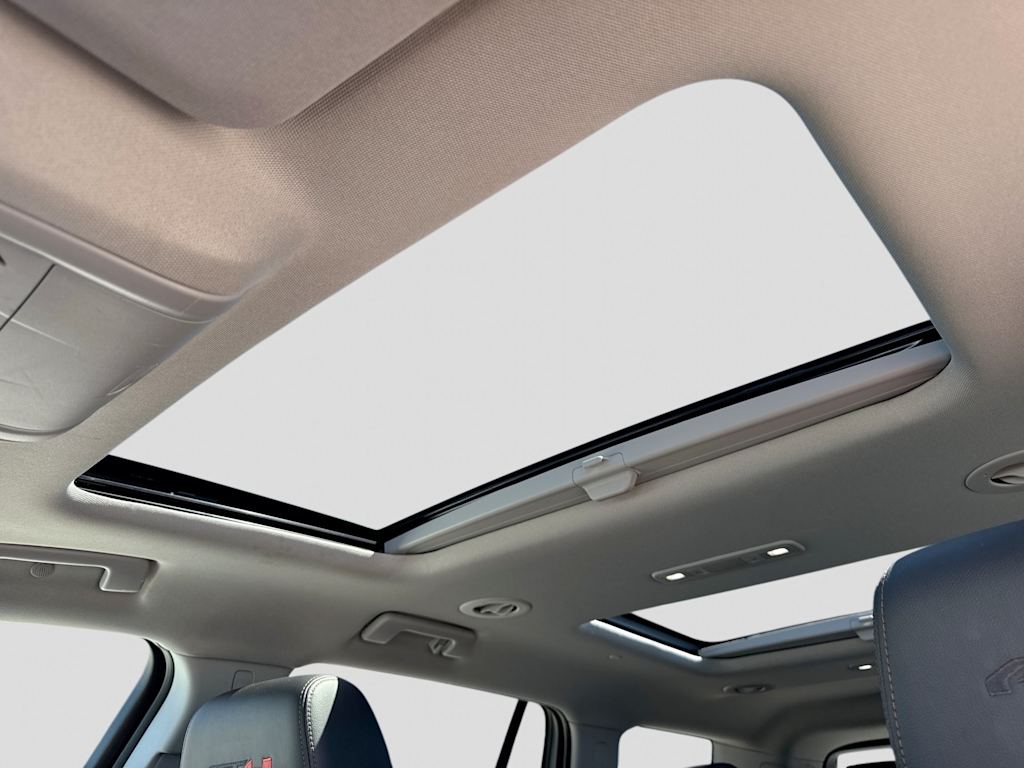 Thumbnail: 2022 GMC Acadia - 26