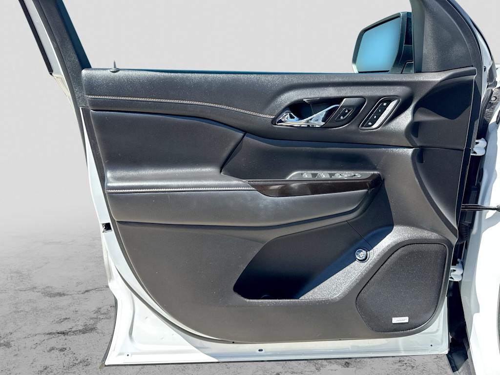 Thumbnail: 2022 GMC Acadia - 37